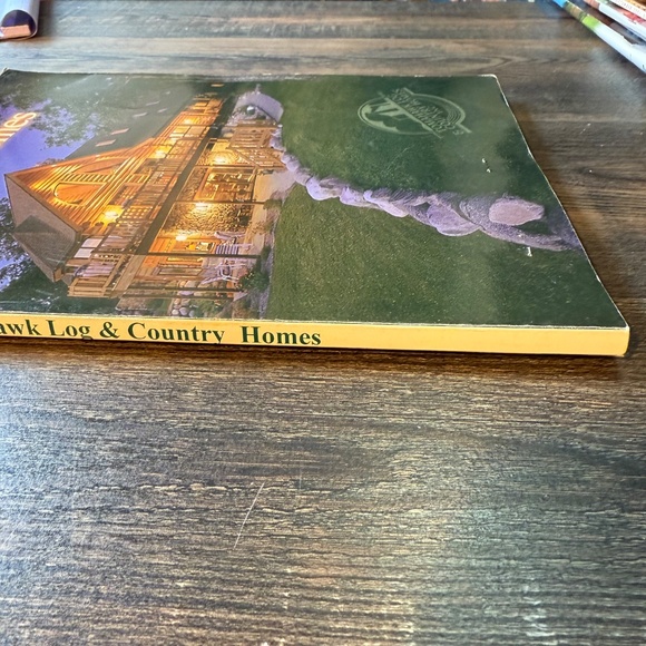 Tomahawk Log and Country Homes Home Plan Book from Mid-2000's - Picture 4 of 6